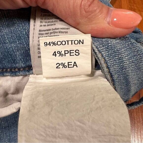 🔥 MAVI JEANS CO 🔥 ADA Boyfriend 🖤 distressed 🖤 size 27 - Picture 7 of 7